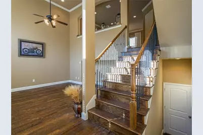 5733 Lois Lane, Plano, TX 75024 - Photo 3
