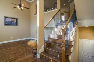 5733 Lois Ln, Plano, TX 75024 - Photo 3