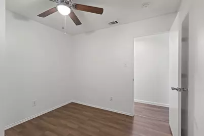 4650 Mexicana Road, Dallas, TX 75212 - Photo 7