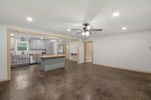 509 Co Rd 2271, Telephone, TX 75488 - Photo 5