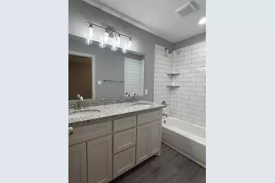 406 E Bonham Street, Tom Bean, TX 75491 - Photo 19