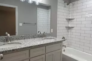 406 E Bonham St, Tom Bean, TX 75491 - Photo 19