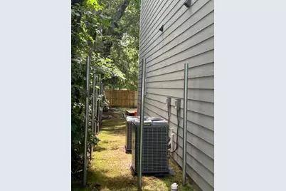406 E Bonham Street, Tom Bean, TX 75491 - Photo 27