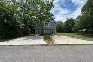 406 E Bonham St, Tom Bean, TX 75491 - Photo 31