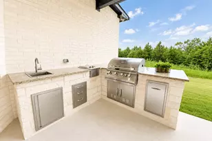 209 Avery Ln, Gunter, TX 75058 - Photo 33