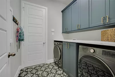 1501 Birds Fort Trail, Arlington, TX 76005 - Photo 19