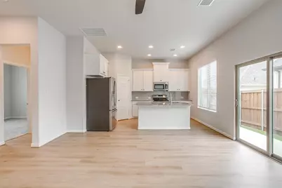 10512 Palmera Road, Fort Worth, TX 76126 - Photo 9