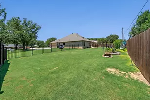 4706 W Wedgefield Rd, Granbury, TX 76049 - Photo 9