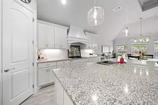 4706 W Wedgefield Rd, Granbury, TX 76049 - Photo 11