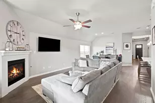 6608 Woodmere Ct, Denton, TX 76226 - Photo 9