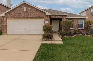 10124 Pear St, Fort Worth, TX 76244 - Photo 1