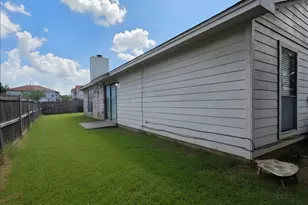 6800 S Creek Dr, Fort Worth, TX 76133 - Photo 19