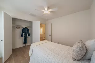 5945 Chimney Wood Cir, Fort Worth, TX 76112 - Photo 25