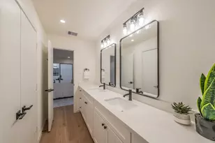 5945 Chimney Wood Cir, Fort Worth, TX 76112 - Photo 7
