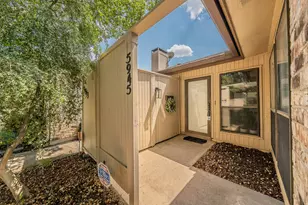 5945 Chimney Wood Cir, Fort Worth, TX 76112 - Photo 13