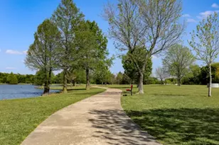 811 Valleycreek Rd, Mesquite, TX 75181 - Photo 35