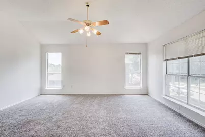 811 Valleycreek Road, Mesquite, TX 75181 - Photo 23
