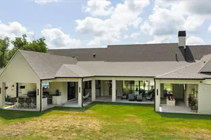 8013 W Landings Rd, Granbury, TX 76049 - Photo 7