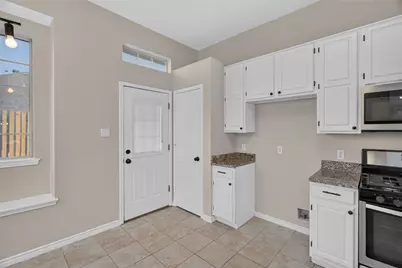 2134 Ridgecliff Drive, Keller, TX 76248 - Photo 11