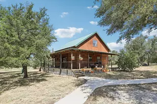 194 County Rd 3825, Bridgeport, TX 76426 - Photo 5