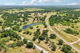 194 County Rd 3825, Bridgeport, TX 76426 - Photo 23