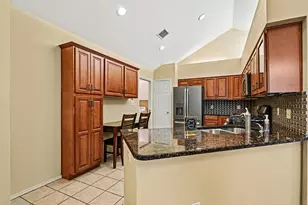 6172 Haley Ln, Fort Worth, TX 76132 - Photo 11