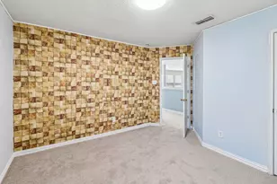 503 Angela Ln, Euless, TX 76039 - Photo 17