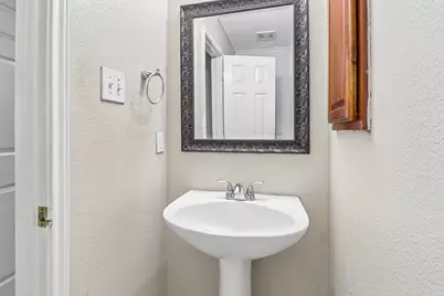 503 Angela Lane, Euless, TX 76039 - Photo 11