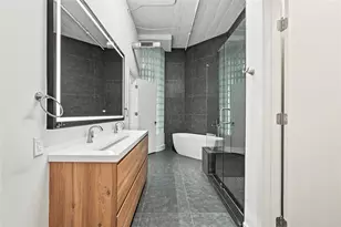 2220 Canton St, Dallas, TX 75201 - Photo 15