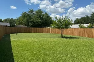5033 Blue Glen Dr, The Colony, TX 75056 - Photo 3