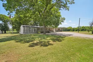 691 S State Hwy 78, Bonham, TX 75418 - Photo 5
