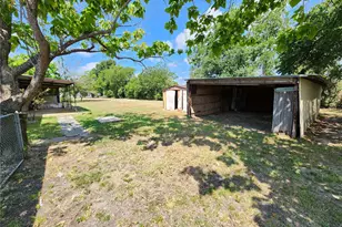 4706 Iowa St, Waco, TX 76705 - Photo 19