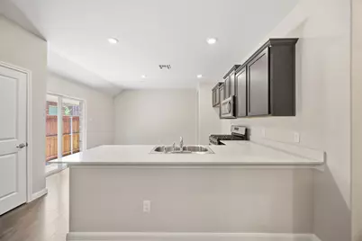 3921 Oak Creek Circle, Denison, TX 75020 - Photo 15