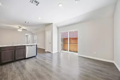 3921 Oak Creek Circle, Denison, TX 75020 - Photo 11