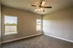 428 Canvas Ct, Crowley, TX 76036 - Photo 9