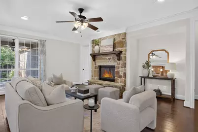842 Sun Meadow Road, Allen, TX 75013 - Photo 9