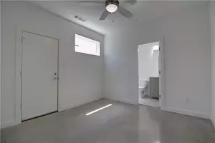 2310 N Carroll Ave, Dallas, TX 75204 - Photo 3