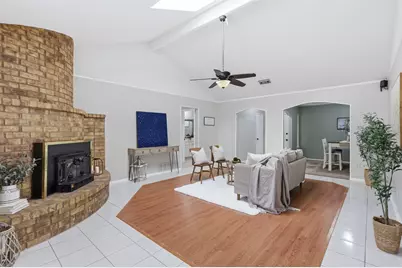 5536 Meadow Oak Street, North Richland Hills, TX 76180 - Photo 9
