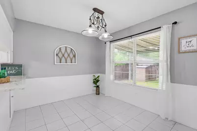 5536 Meadow Oak Street, North Richland Hills, TX 76180 - Photo 11