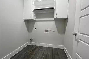 2417 N Winnetka Ave, Dallas, TX 75212 - Photo 9