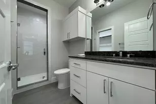 2417 N Winnetka Ave, Dallas, TX 75212 - Photo 23