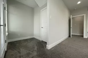 2417 N Winnetka Ave, Dallas, TX 75212 - Photo 19