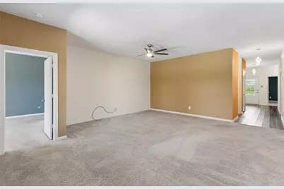 409 Stone Creek Boulevard, Glenn Heights, TX 75154 - Photo 11