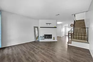 641 Carriagehouse Ln, Garland, TX 75040 - Photo 5