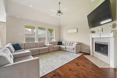 2605 Greyhawk Drive, Little Elm, TX 75068 - Photo 5