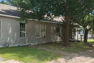 824 Carver St, Mesquite, TX 75149 - Photo 1