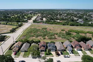 1308 Daffodil Ln, Lewisville, TX 75077 - Photo 33