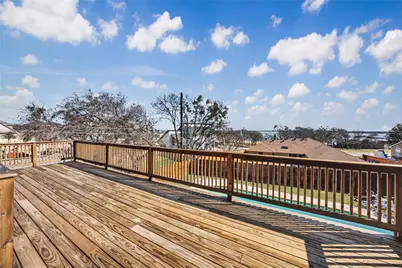 710 Meadow Lake Drive, Lakewood Village, TX 75068 - Photo 5
