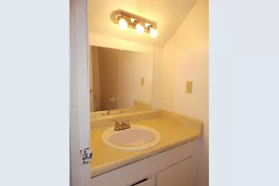 7152 Fair Oaks Avenue #1126, Dallas, TX 75231 - Photo 9