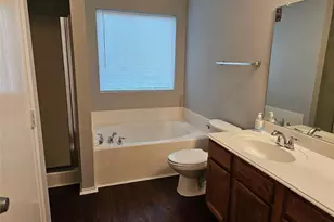 9825 George Washington Dr, McKinney, TX 75072 - Photo 11